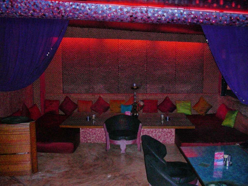 Hotel New Bengal Mumbai Étterem fotó